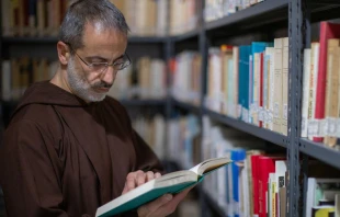 El fraile capuchino Roberto Pasolini es el Predicador de la Casa Pontificia Crédito: Daniel Ibañez/ EWTN News