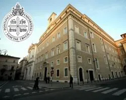 Pontificia Universidad de la Santa Cruz.
