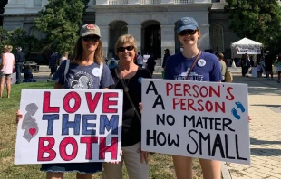 Ciudadanos en la Marcha por la Vida de California. Cru00e9dito: Twitter March For Life. 
