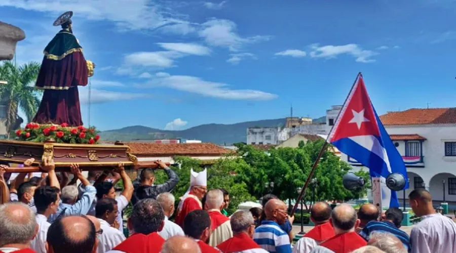 Procesión de Santiago Apóstol en Santiago de Cuba del 25 de julio de 2022. Crédito: Facebook del Arzobispado de Santiago de Cuba.?w=200&h=150