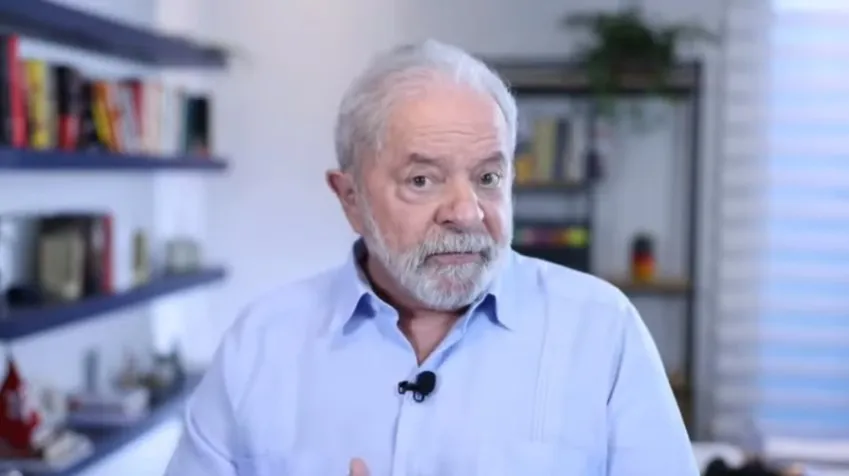 Ex presidente de Brasil Lula da Silva durante entrevista de Super 91.7 FM. Crédito: Captura de YouTube de entrevista de Super 91.7 FM a ex presidente Lula da Silva.