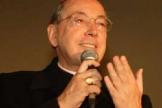 Que nuevas tecnologías no desplacen el contacto humano, pide Cardenal Cipriani