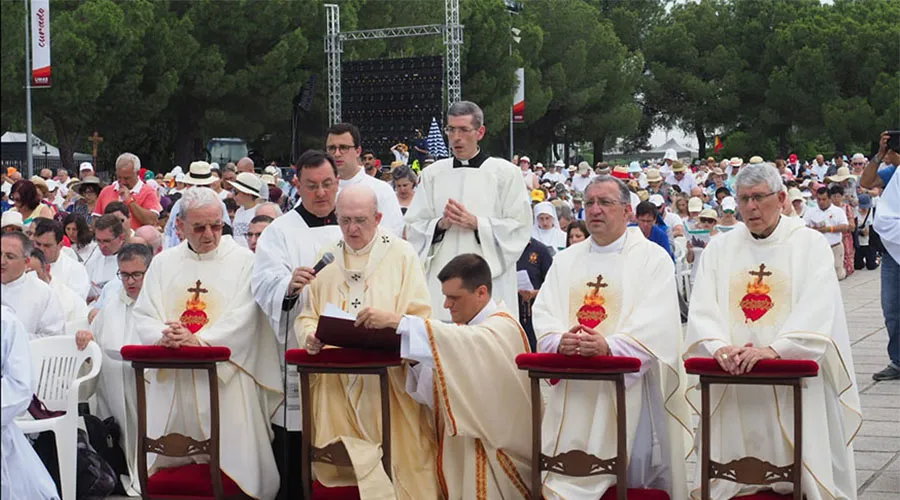 Momento de la renovación de la Consagración de España al Sagrado Corazón de Jesús. Crédito: Diócesis Getafe.