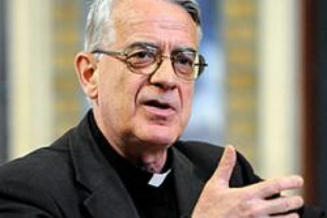 Verdadero Dios no puede ser invocado por terroristas, reitera vocero vaticano 