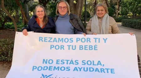 40 Días por la Vida logra rescatar al menos a 8 madres y sus hijos del aborto en España