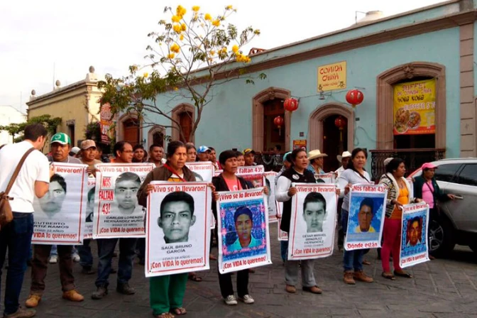 ¿Por qué el Papa no recibió a los familiares de los 43 de Ayotzinapa en México?