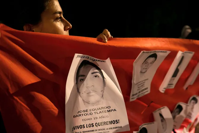 Papa Francisco recuerda a los 43 estudiantes desaparecidos en México
