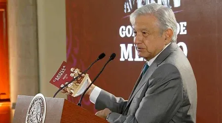 Arquidiócesis critica a gobierno de López Obrador: Promueve cartilla moral y aborto