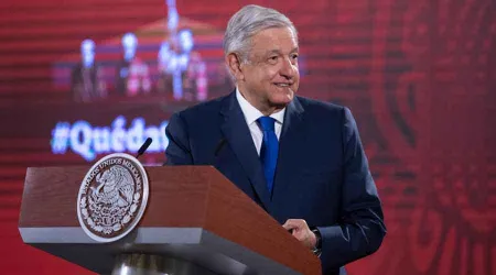 Sacerdote mexicano responde a acusaciones de López Obrador