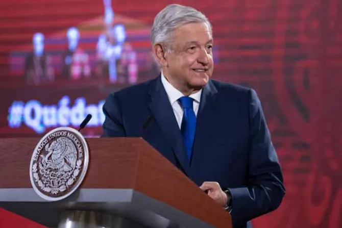 Sacerdote mexicano responde a acusaciones de López Obrador
