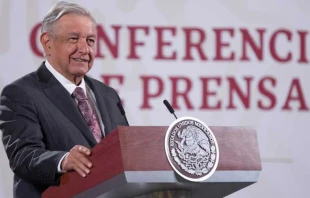 Andru00e9s Manuel Lu00f3pez Obrador en conferencia de prensa del 8 de octubre. Cru00e9dito: Sitio Oficial de Andru00e9s Manuel Lu00f3pez Obrador. 