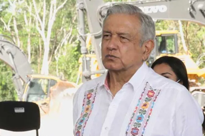 López Obrador nuevamente solicita que el Papa pida perdón por abusos en conquista de América
