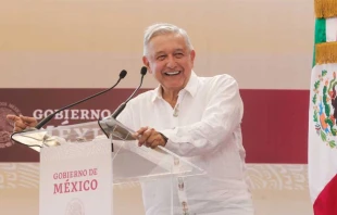Andru00e9s Manuel Lu00f3pez Obrador en evento en Etchojoa, en el estado de Sonora, el 26 de octubre. Cru00e9dito: Sitio Oficial de Andru00e9s Manuel Lu00f3pez Obrador. 