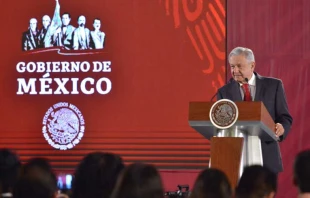 Andru00e9s Manuel Lu00f3pez Obrador en conferencia de prensa el 17 de marzo. Foto: Sitio Oficial de Andru00e9s Manuel Lu00f3pez Obrador. 