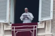 Papa Francisco: Los cristianos deben huir de los honores y servir a los demás