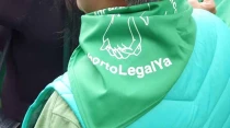Imagen referencial / Pau00f1uelo verde de promotores del aborto. Cru00e9dito: David Ramos / ACI Prensa.