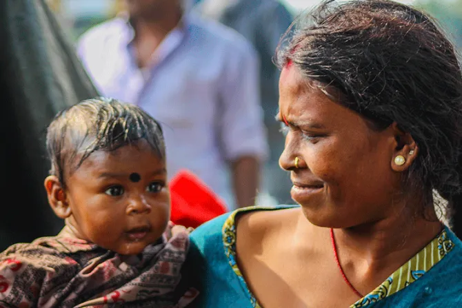 Estudio revela que 1,85 millones de bebés no fueron abortados en India por el COVID-19