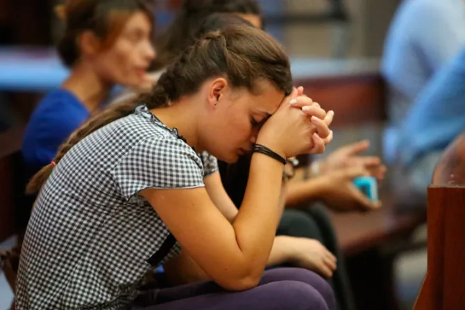 Vaticano prepara Jubileo de los Adolescentes por el Año de la Misericordia