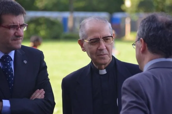 Superior general de los jesuitas, P. Adolfo Nicolás, renunciará al cargo en 2016