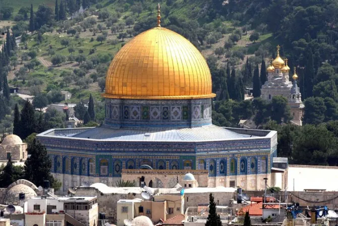 Líderes cristianos piden respetar estatus de Jerusalén hasta lograr acuerdo de paz