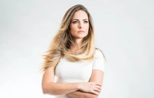 Alejandra u201cAleu201d Rojas. Cru00e9dito: Glaros Fotografu00eda. 