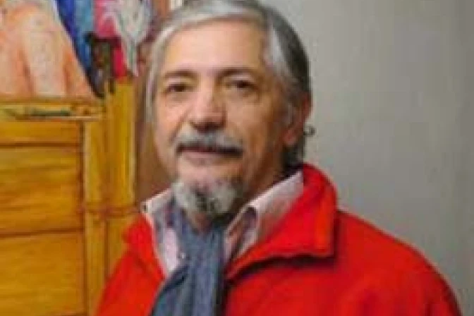 Sacerdote que apoya uniones gay en Argentina ya tiene sentencia canónica