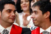Nunca fueron pareja: El primer matrimonio gay de América Latina fue una farsa