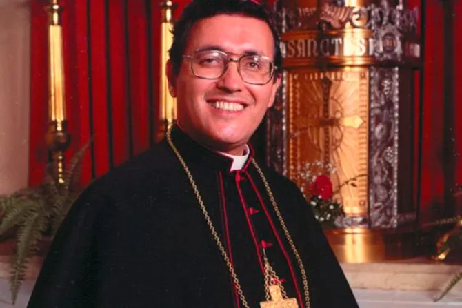 Obispo de origen hispano en Estados Unidos cada vez más cerca a los altares