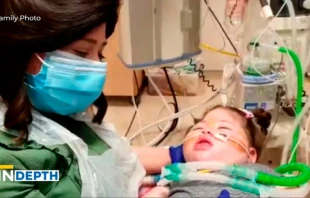 Alta Fixsler justo a un familiar / Cru00e9dito: Cortesu00eda de la familia de Alta Fixsler 