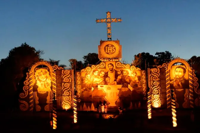 FOTOS: Así recuerdan en Semana Santa la visita del Papa Francisco a Paraguay