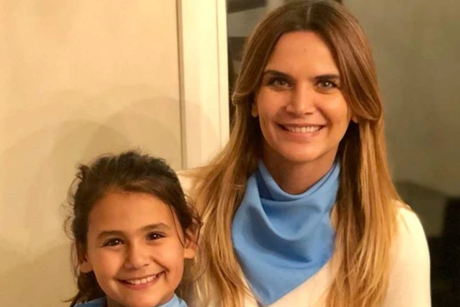 Despido de periodista por su postura provida causa amplio rechazo