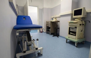 Interior del nuevo ambulatorio. Foto: Vatican Media 