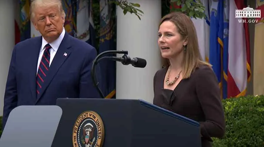 Amy Coney Barrett agradece la nominación para jueza de la Corte Suprema hecha por el presidente de Estados Unidos, Donald Trump. Crédito: Captura de video / The White House.