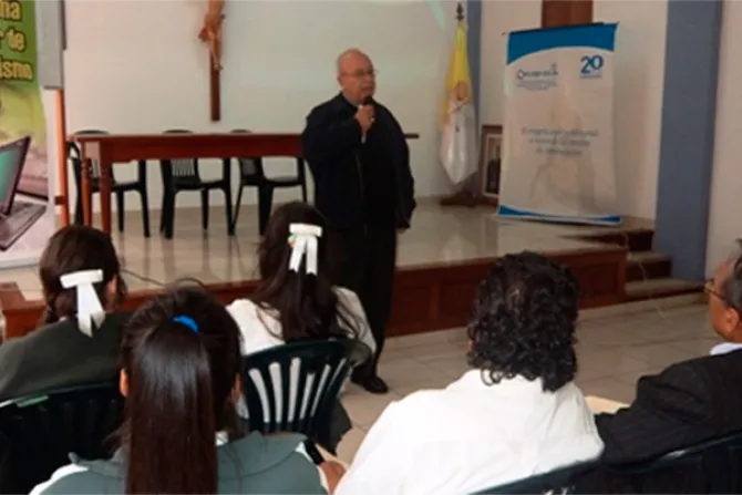 Perú: Obispo rechaza vínculos con red criminal y pide a autoridades esclarecer el caso