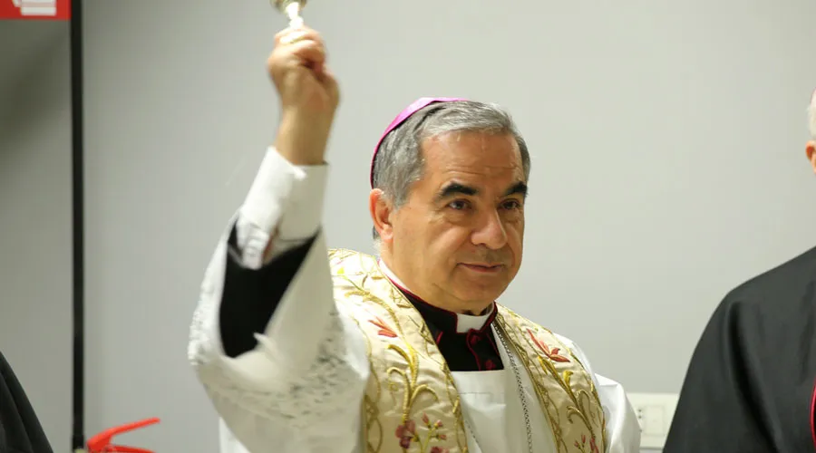 Juicio contra Cardenal Becciu en el Vaticano podría ser declarado nulo