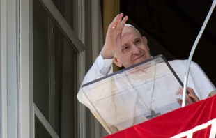 El Papa en el Ángelus del 13 de marzo. Crédito: Vatican Media 