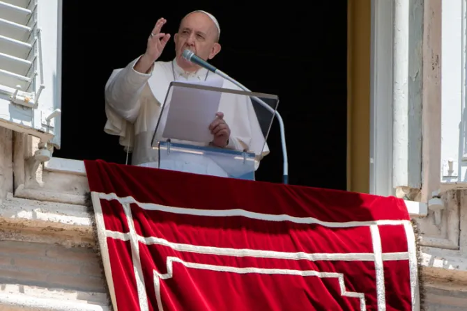 “No olvidamos a las víctimas del coronavirus”, afirma el Papa Francisco