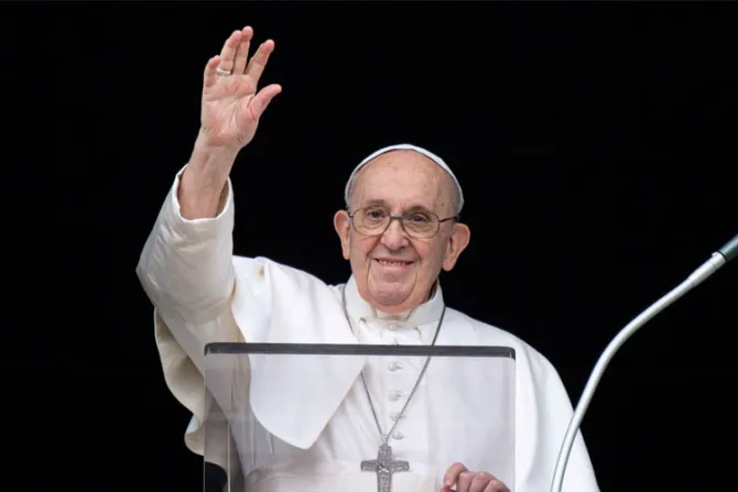 El Papa Francisco pide que Dios bendiga siempre al Perú