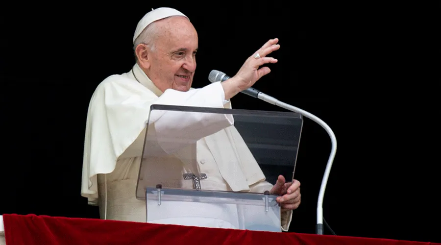 El Papa Francisco durante el Ángelus de este domingo. Foto: Vatican Media