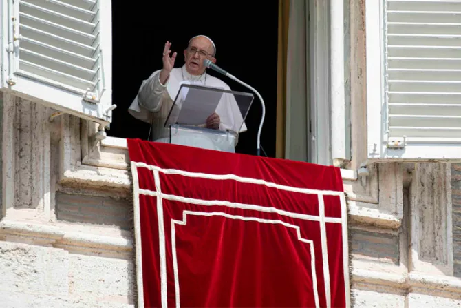 El Papa Francisco avisa del peligro de una “religiosidad de la apariencia”