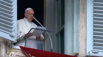 El Papa Francisco durante el rezo del Ángelus. Foto: Captura de Youtube