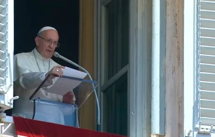 El Papa Francisco durante el rezo del u00c1ngelus. Foto: Captura de Youtube 