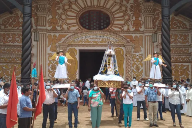 Con memoria agradecida celebran 70 años de Vicariato en Bolivia