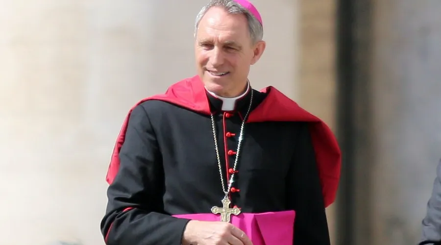 Secretario de Benedicto XVI podría dejar el monasterio donde vivió con el Papa Emérito