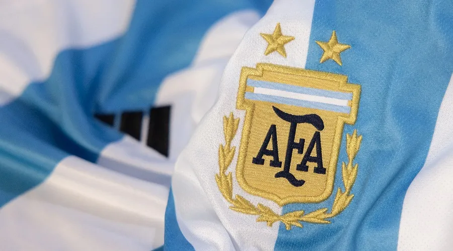 La selección argentina de fútbol cayó ante Arabia Saudita en su primer partido de Qatar 2022. Crédito: Shutterstock