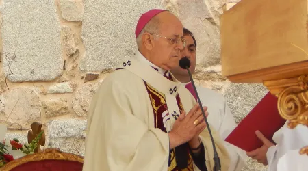 Piden orar por la salud de Cardenal español que está hospitalizado