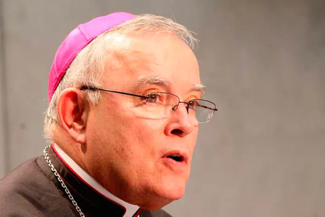 Dios nos llama a todos a renovar corazón de la Iglesia con nuestras vidas, dice Arzobispo