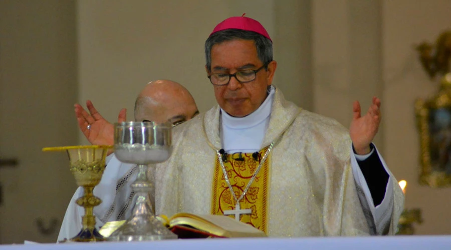 Mons. Luis José Rueda Aparicio. Crédito: Facebook Arquidiócesis de Bogotá?w=200&h=150