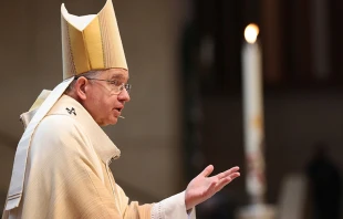 Mons. Josu00e9 Gu00f3mez / Arquidiu00f3cesis Los u00c1ngeles  