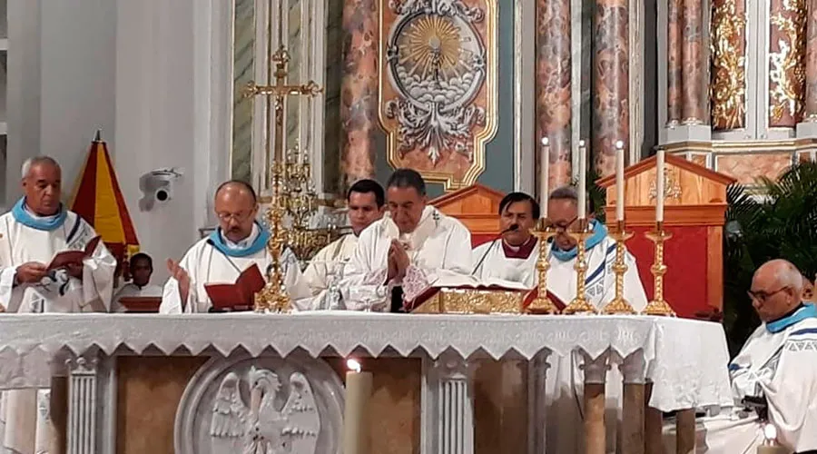 Arzobispo de Panamá preside Misa de reapertura de la Catedral Santa María La Antigua